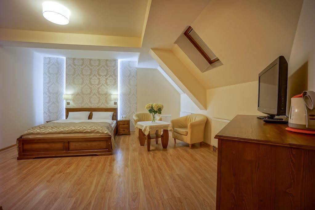 Jawor Pokoje I Apartamenty Zakopane Exterior foto